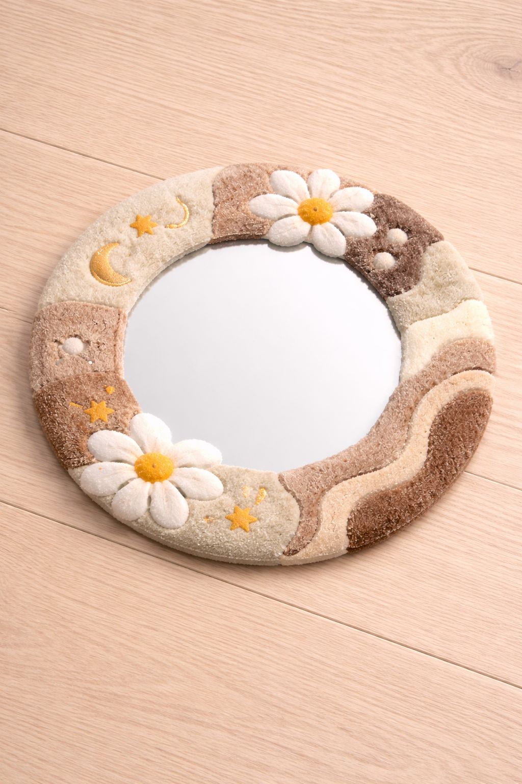 Celestial FlowerDaisy Round Mirror Sleeve