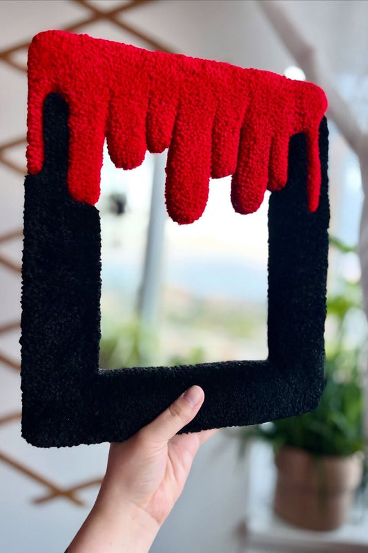 Dripping Paint Tufted Mirror Sleeve